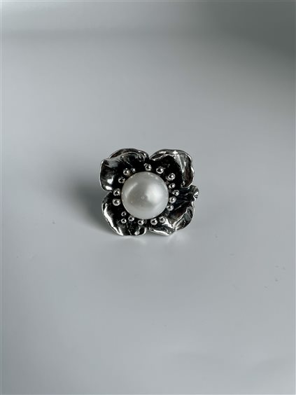 Anello Giovanni Raspini Donna magnolia grande in Argento Perla 12635/14 - 12635/14
